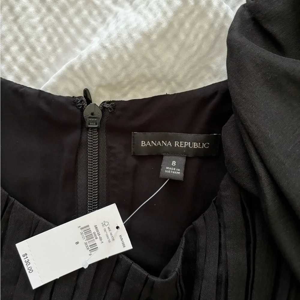 Banana Republic Black Pleated Romantic Puff Sleeve Top